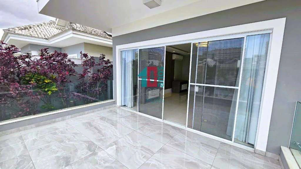 4-bedroom apartment with private garden and 364 m² — photo 24