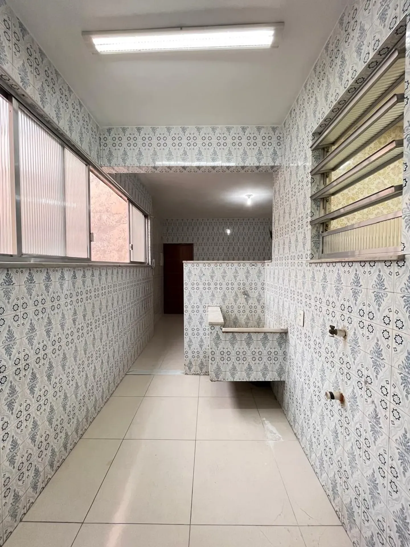 2-bedroom apartment with suite on the 4th floor — photo 41