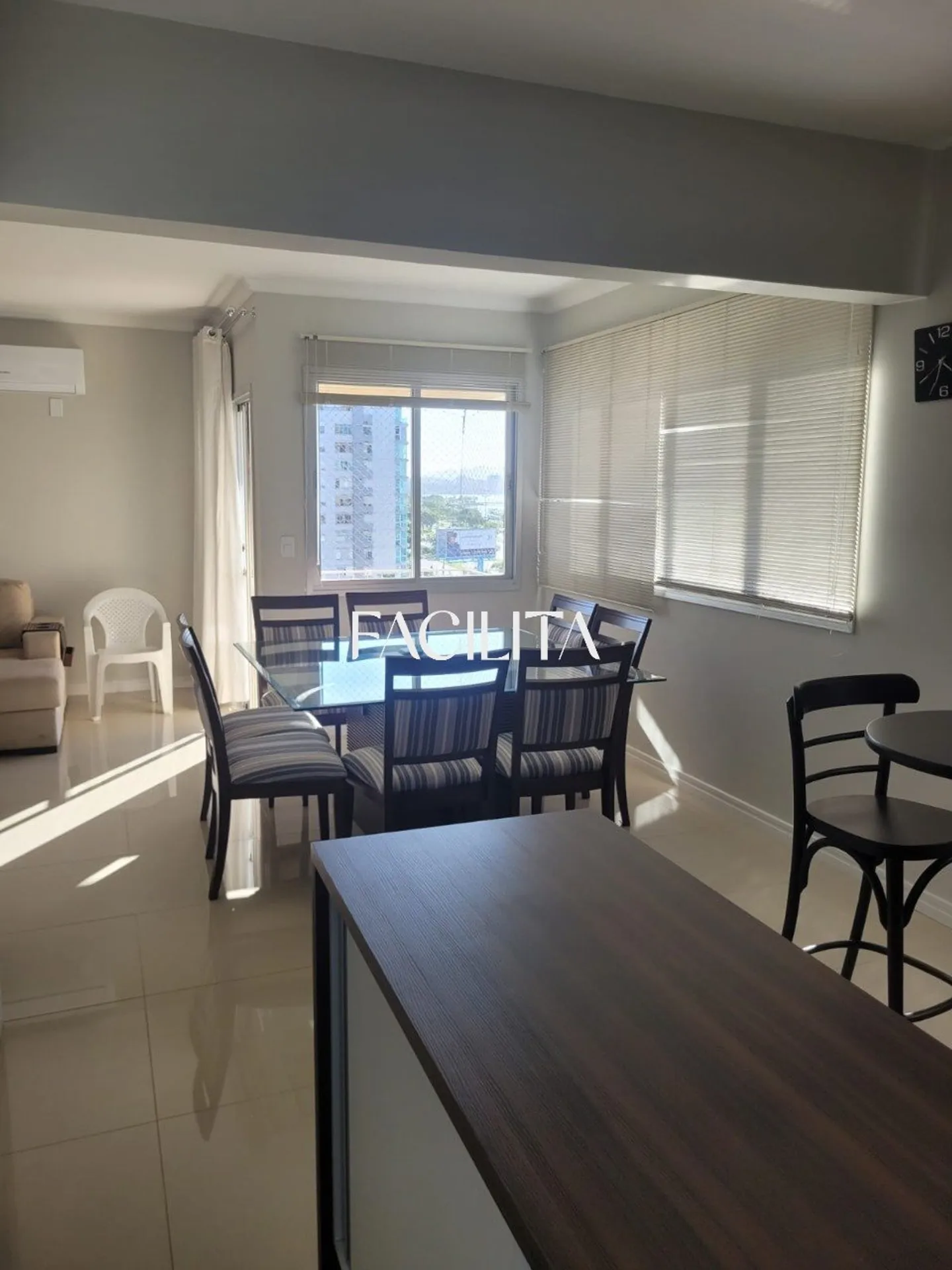 Furnished 3-bedroom apartment with 7th floor — photo 15