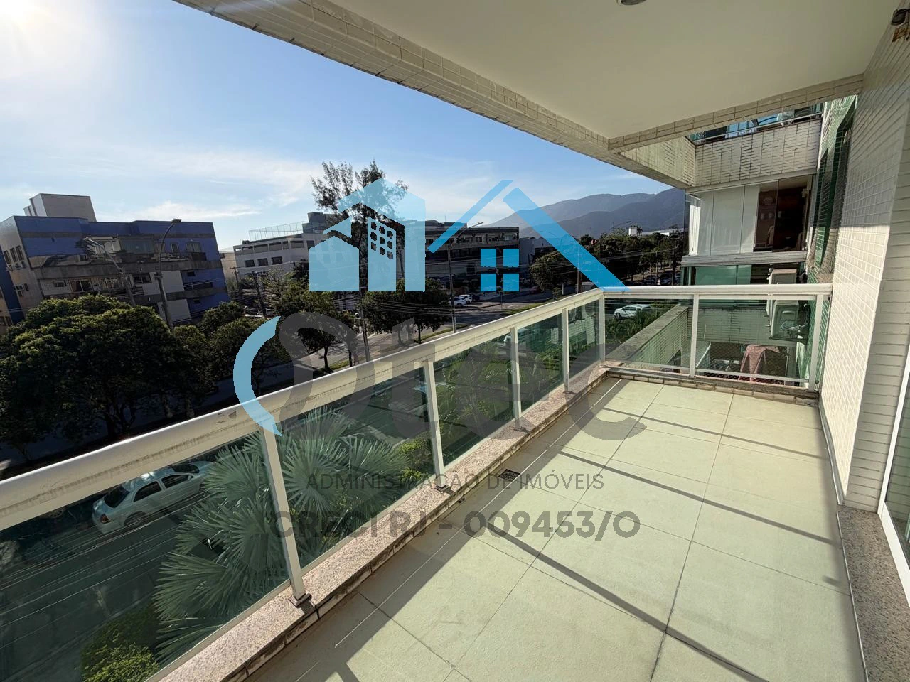 Apartment with 2 en-suite bedrooms and 2 parking spots — photo 7