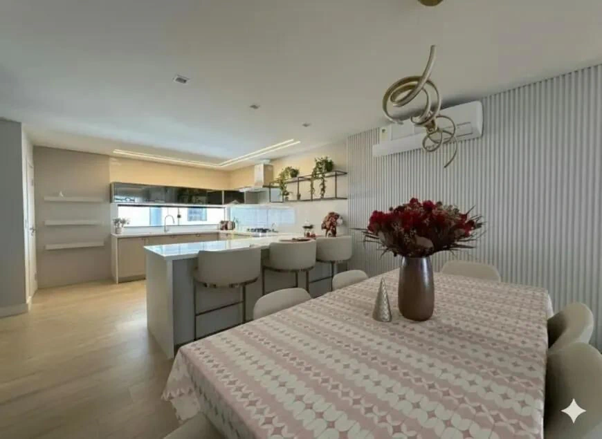 4-suite house with a private-use pool in the condo — photo 2