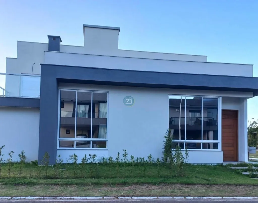 Rental house with 3 bedrooms and a glass balcony — photo 6