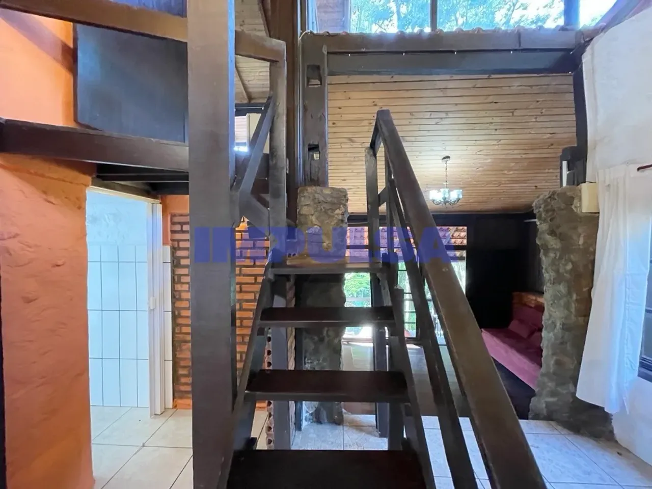 3-bedroom house with a fireplace in Florianópolis — photo 29