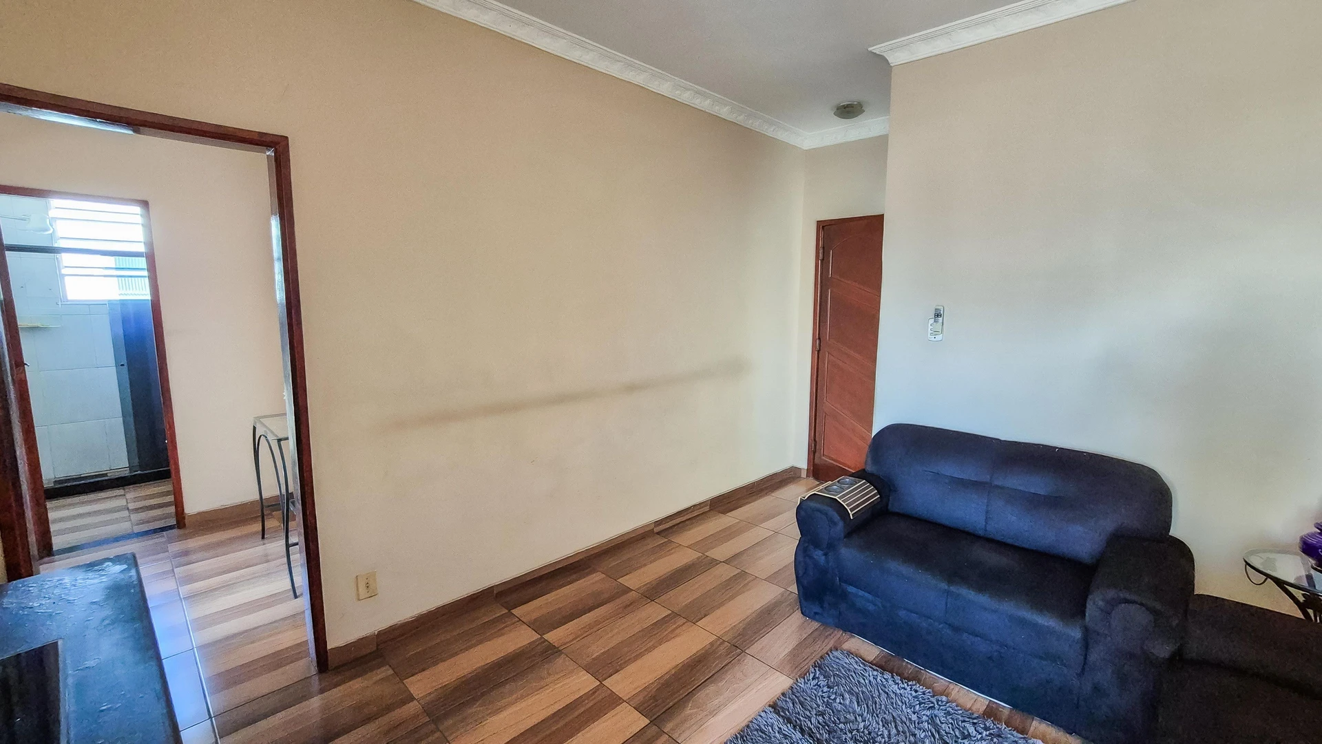 Furnished 2-bedroom apartment with 1 bathroom — photo 42