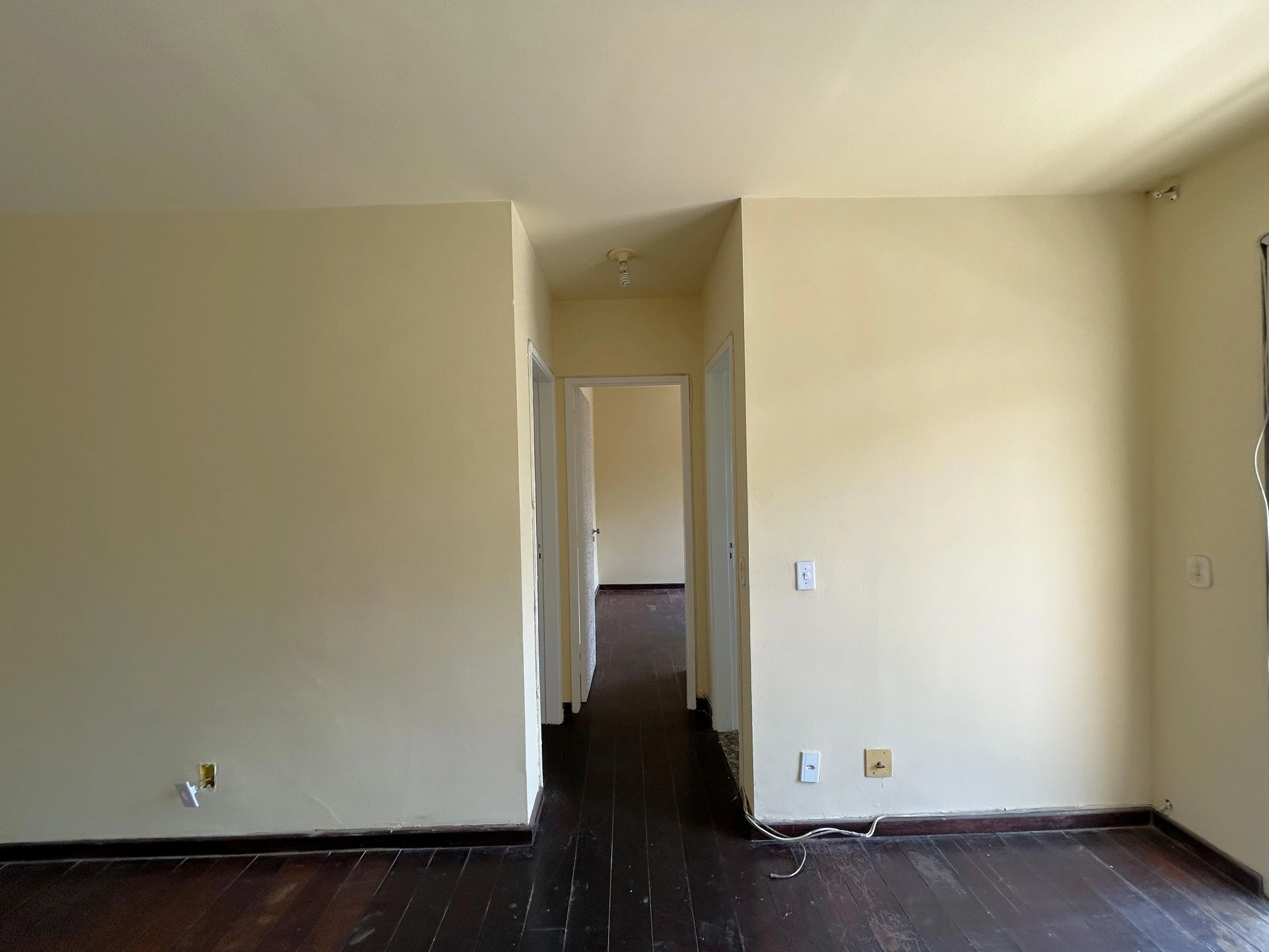 Деревянный пол или ламинат и 2 спальни: квартира 80 м² — photo 19