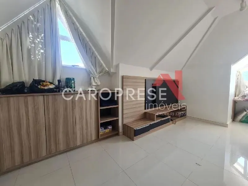Casa com 4 quartos e 5 banheiros, com 2 vagas — photo 10