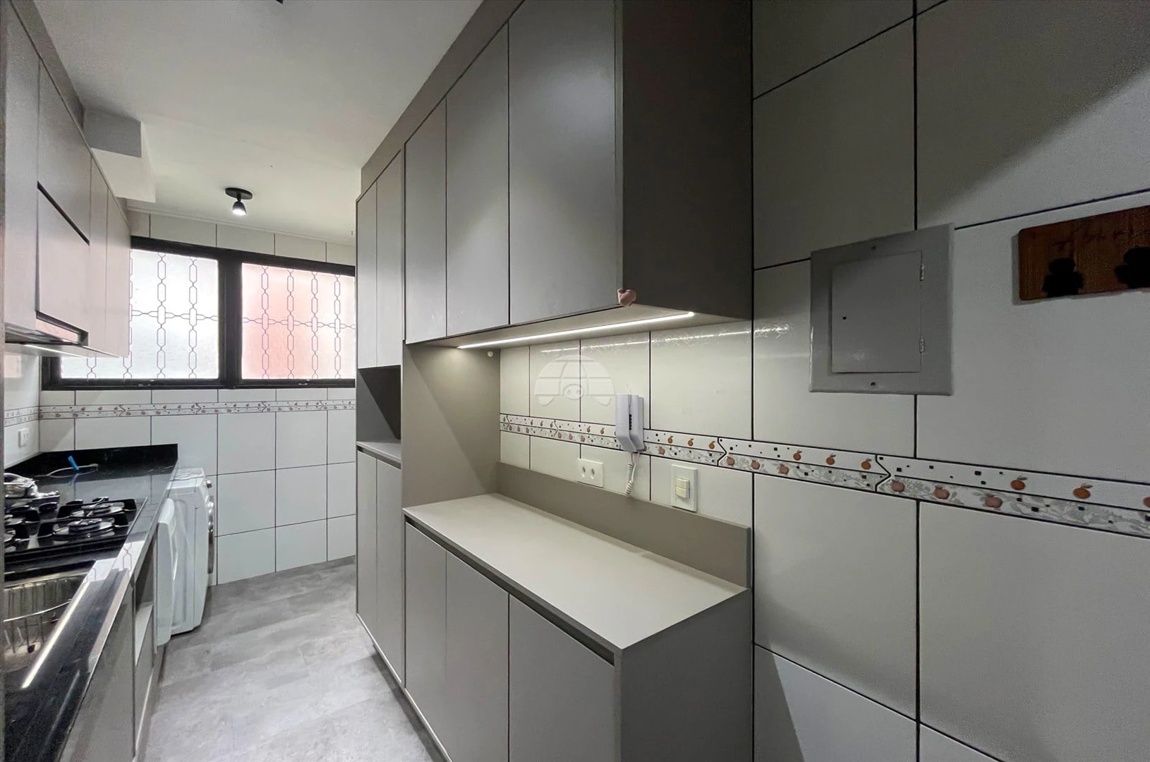 3-bedroom apartment with a washing machine — photo 7