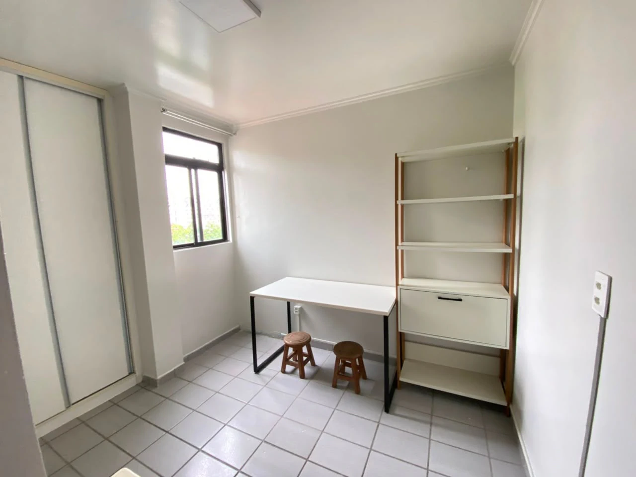 Оренда 78 м² з 2 спальнями та спальнею з ванною — photo 3