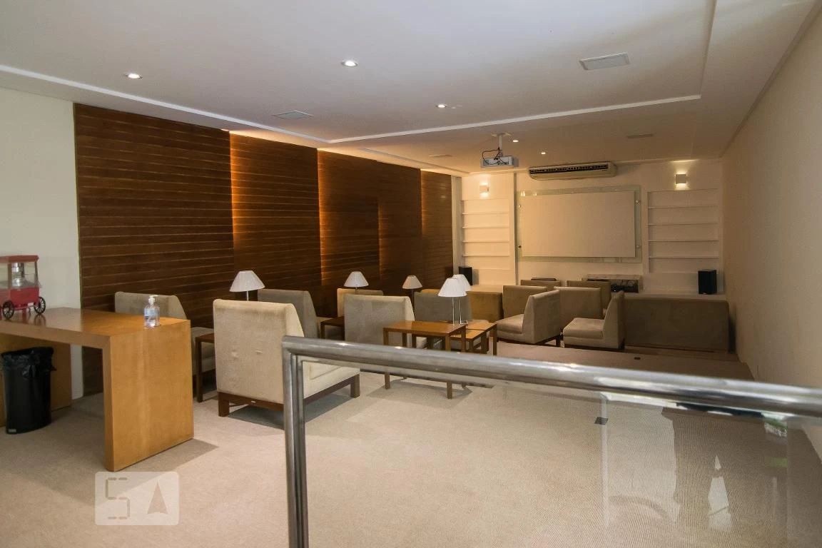 3-bedroom apartment in a building with a sauna — photo 41