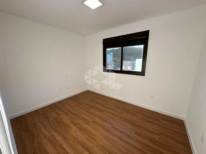 2-bedroom apartment in a building with a pool — photo 5