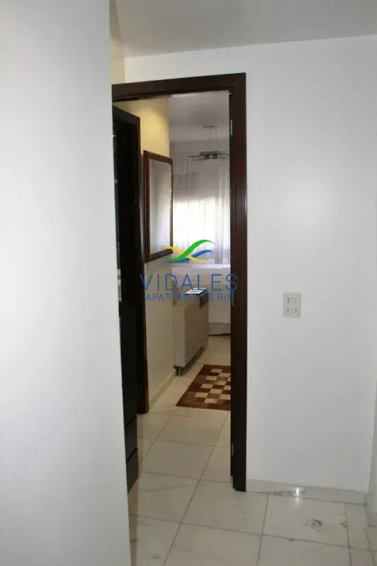 Apartment with 3 bedrooms and 4 bathrooms and 2 spots — photo 42