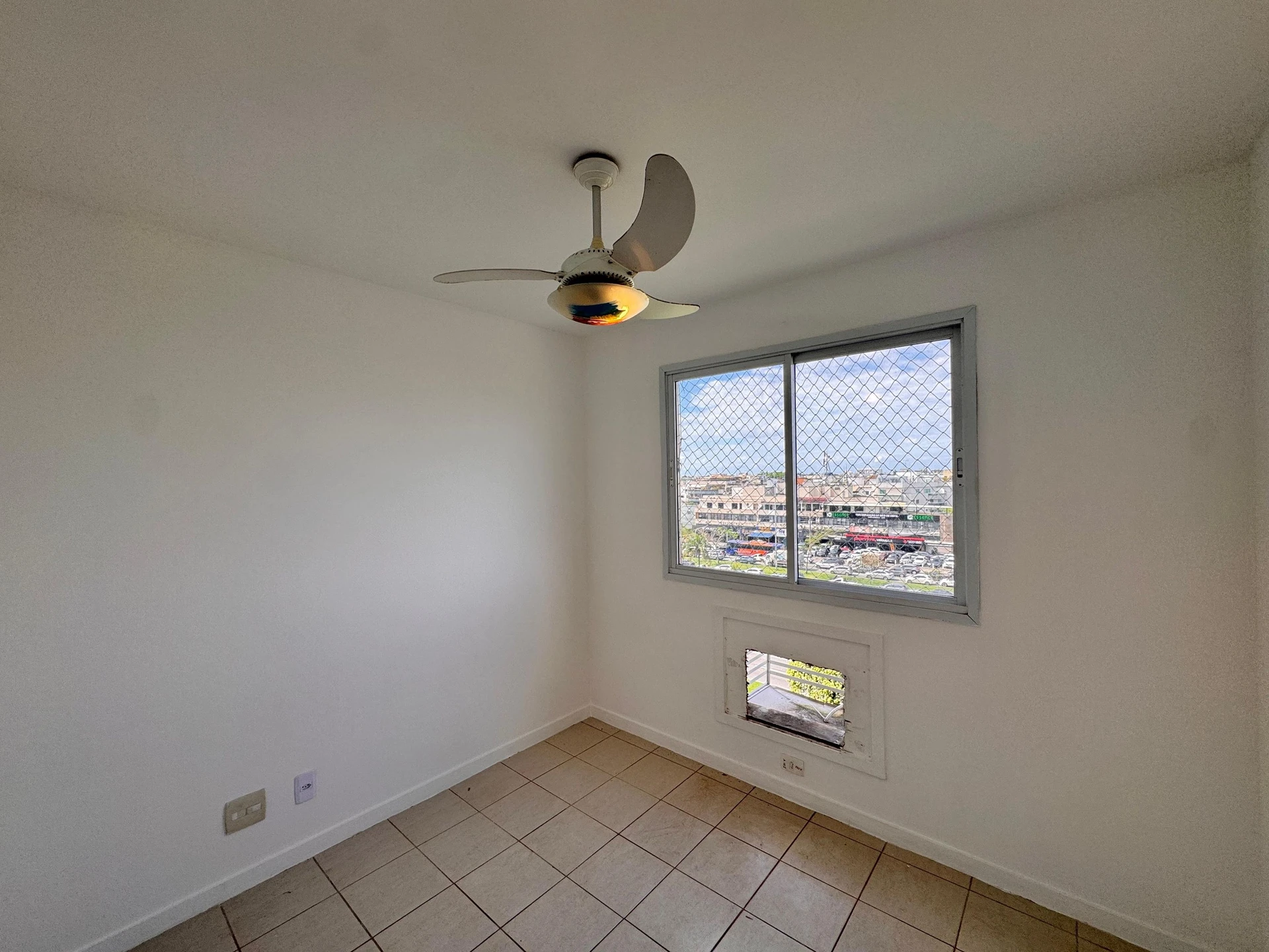 Mountain view in a 2-bedroom apartment, 74 m² — photo 20