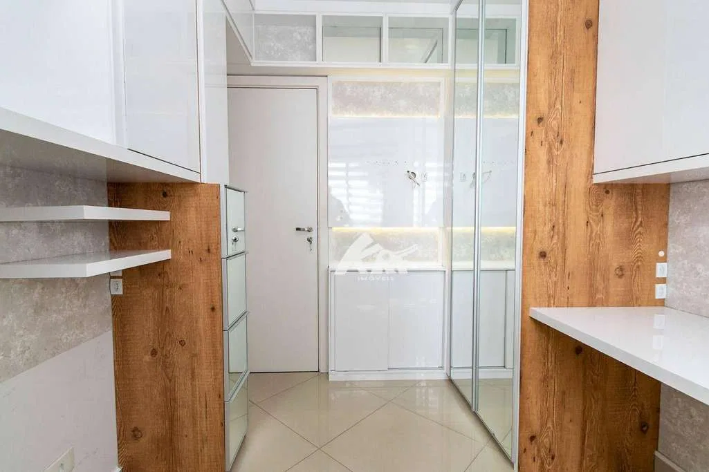 2-bedroom apartment in a building with a sauna — photo 29