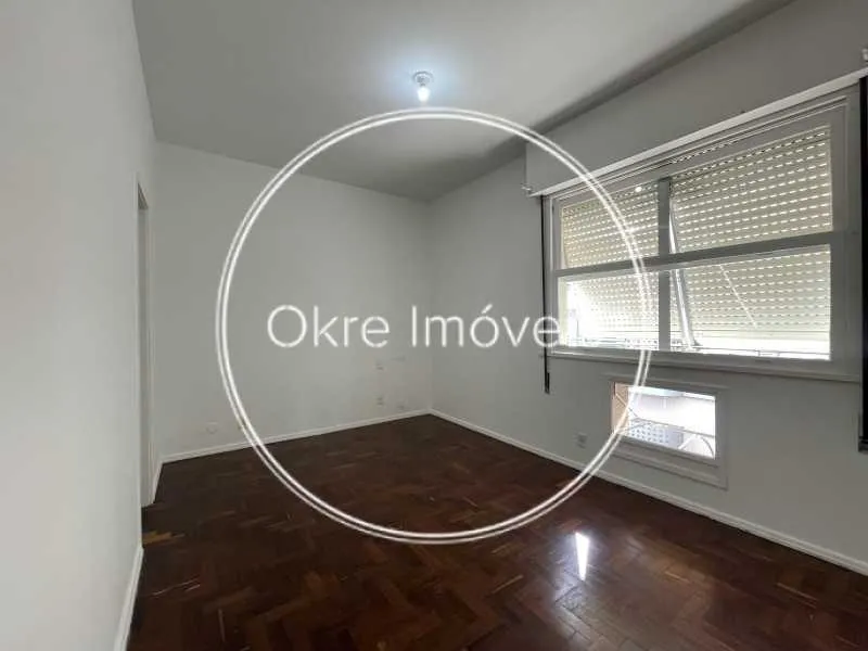 Квартира с 3 спальнями и сюит-ванной, 159 м² — photo 3