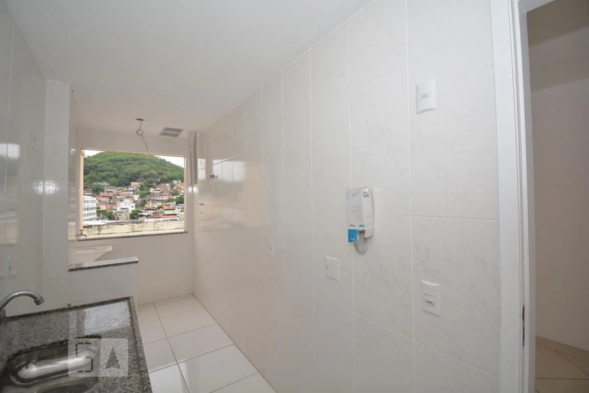 Apartamento com vista para as montanhas, Vaz Lobo — photo 2