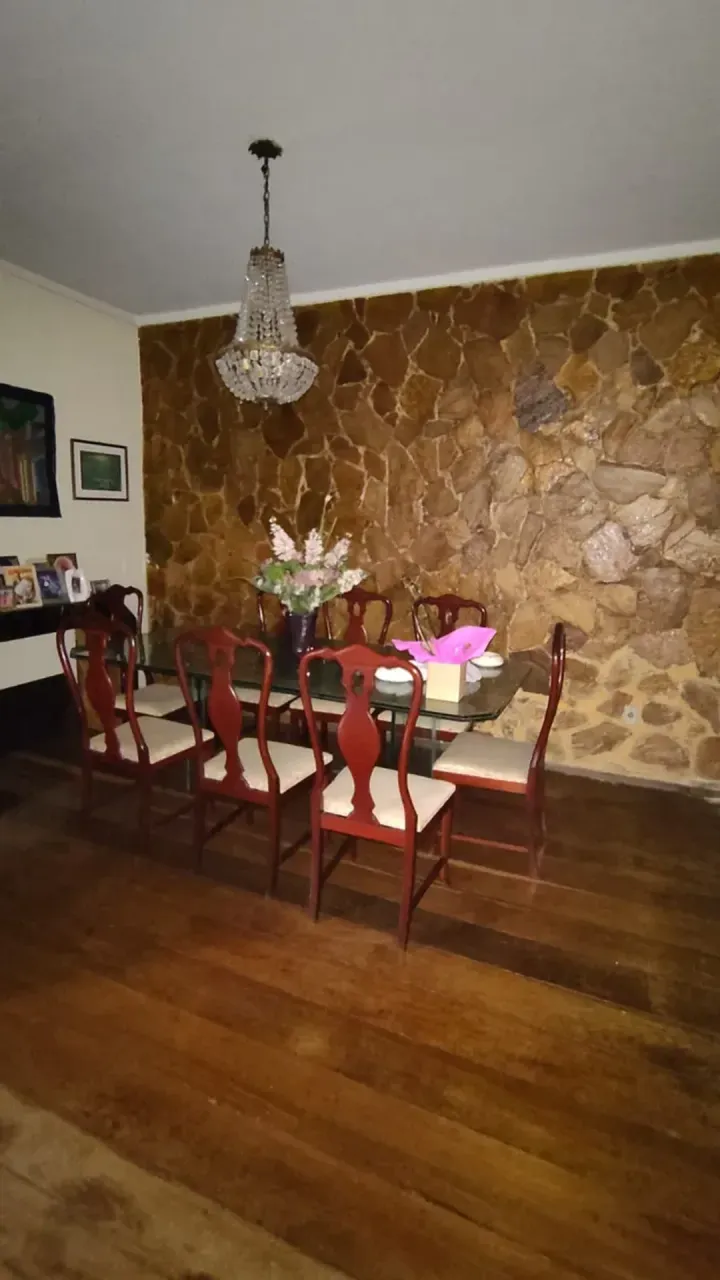 Furnished apartment with 4 parking spots and 4 bedrooms — photo 3