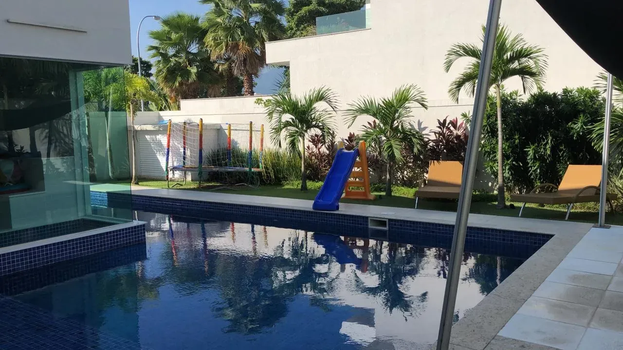 Casa amueblada con 5 suites, 600 m² y 4 plazas — photo 13