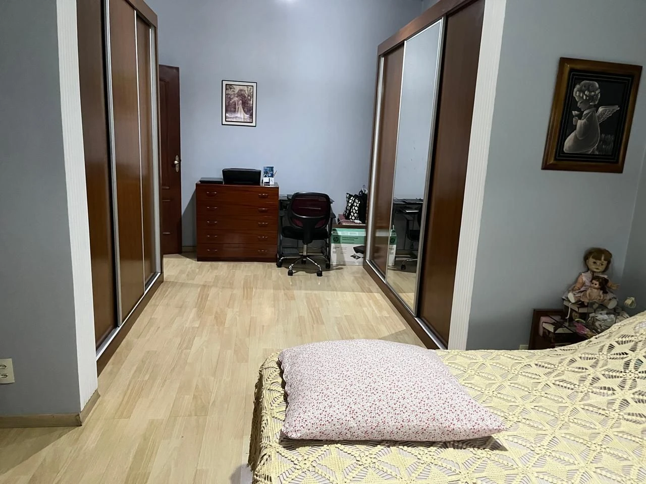 Casa mobiliada com 4 quartos e varanda fechada — photo 21