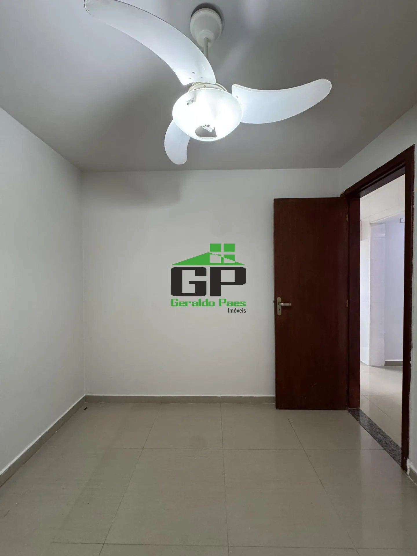 Casa com 5 quartos e 5 banheiros, cozinha fechada — photo 41