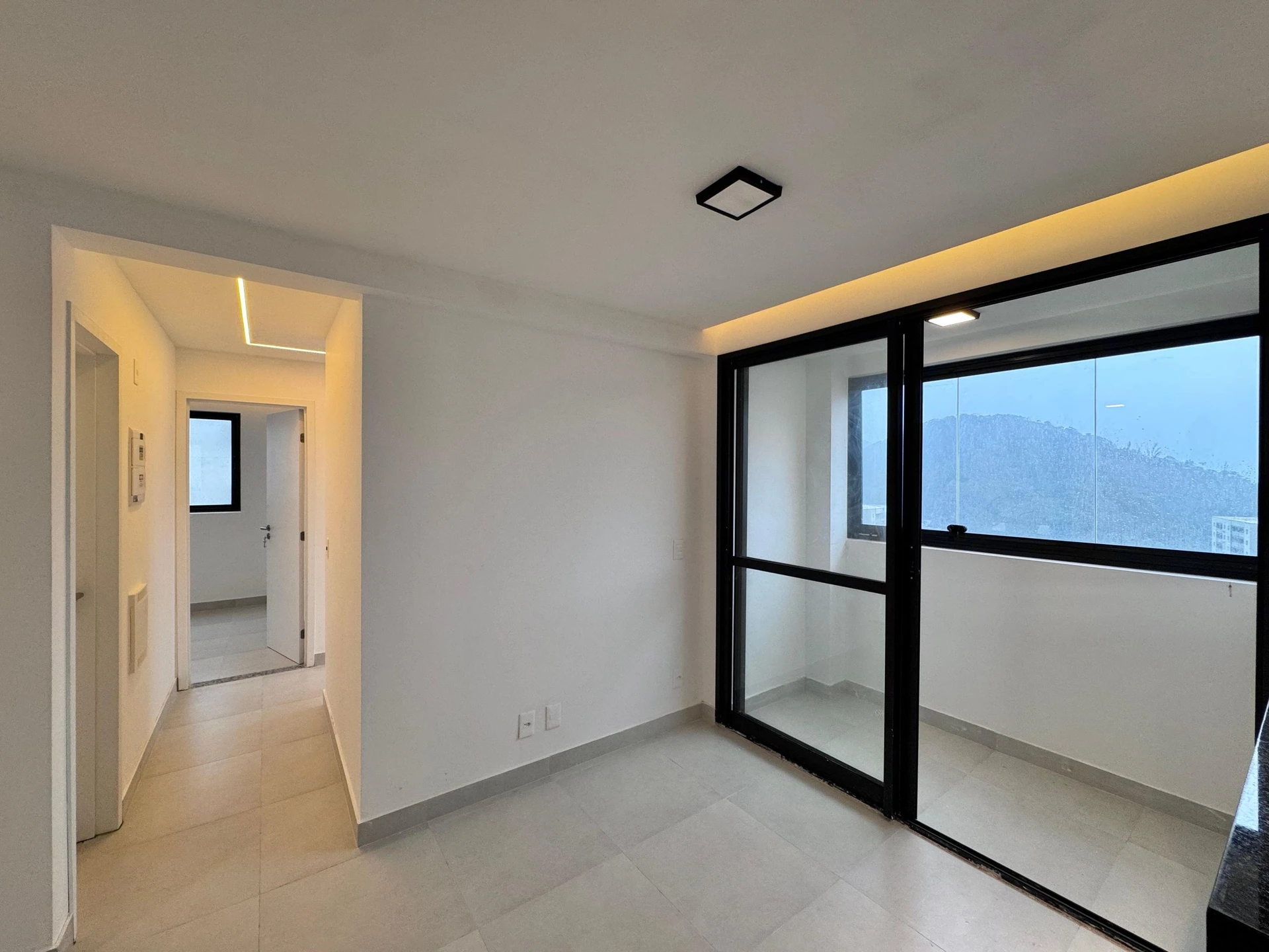 Apartamento amueblado de 3 dormitorios con balcón — photo 87