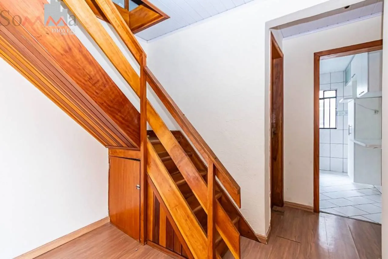 2-bedroom apartment with wood or laminate floors — photo 36