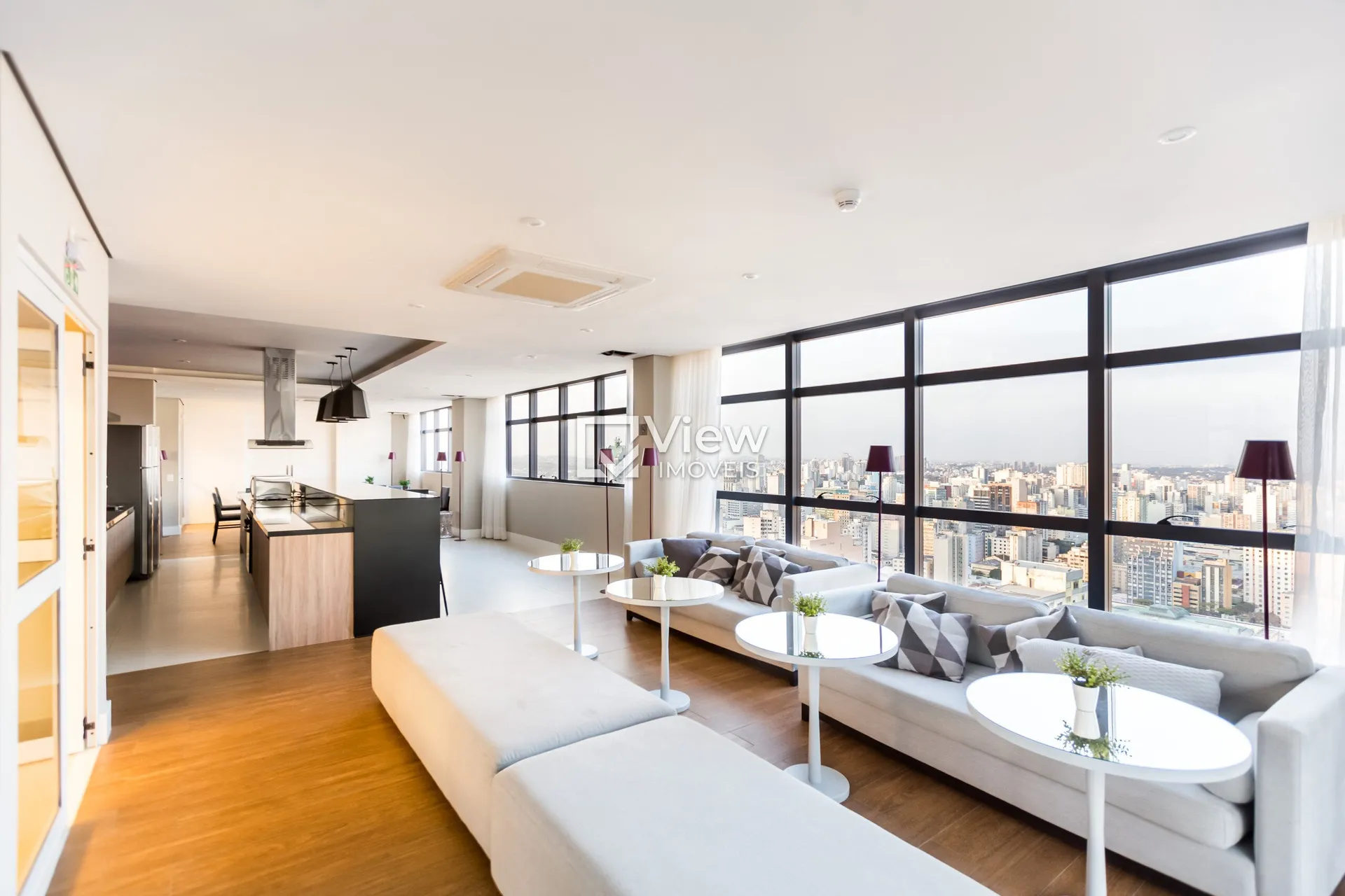 Furnished 36 m² studio with balcony and 1 en-suite bathroom — photo 22