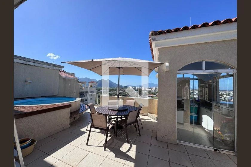 Furnished apartment, 145 m², with a grill on the balcony — photo 3
