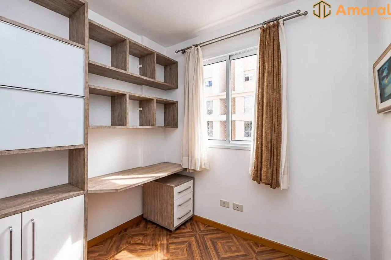 70 m² apartment with a washing machine and a home office — photo 18
