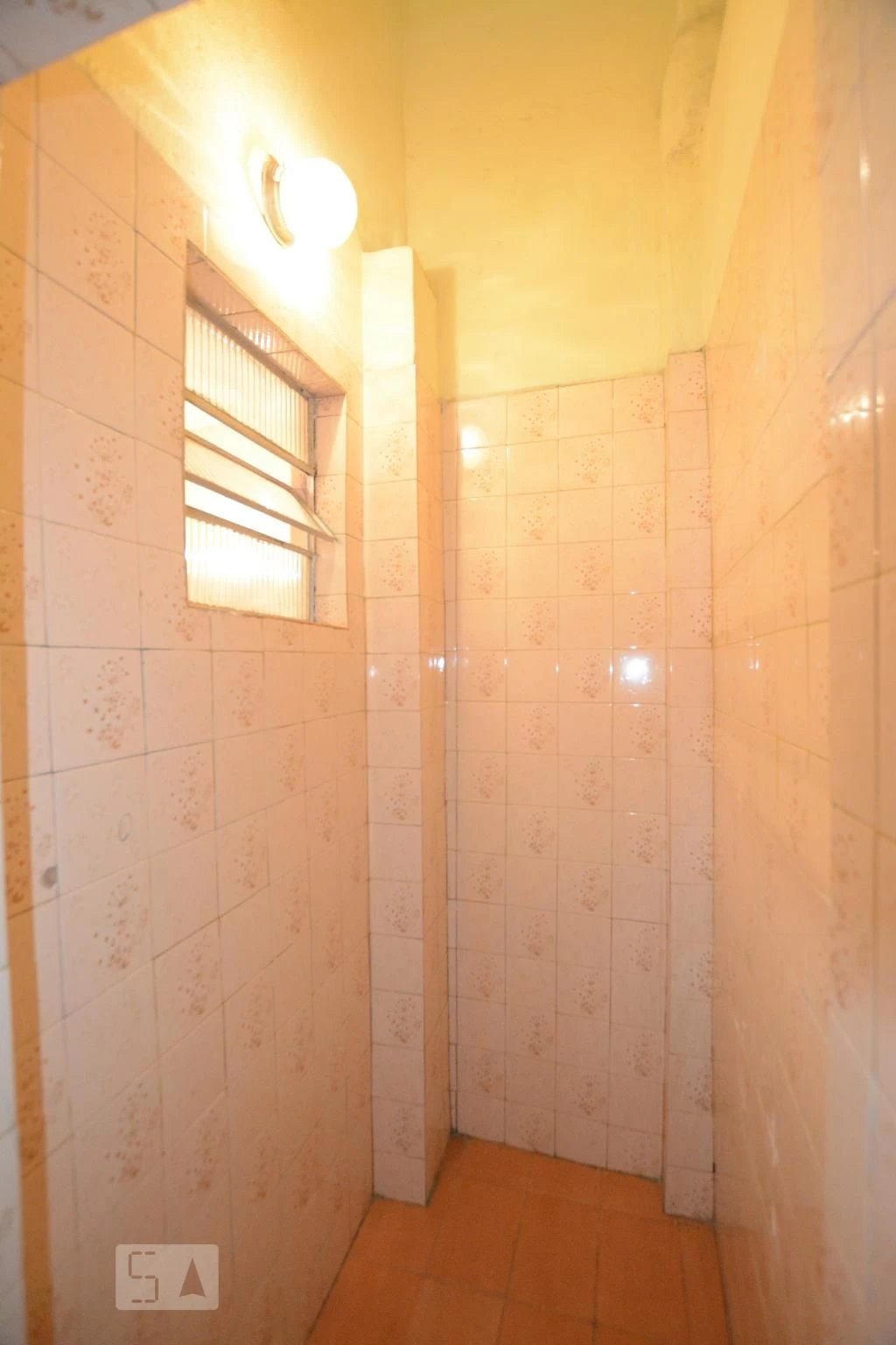 3-bedroom apartment with a glass-enclosed balcony — photo 59
