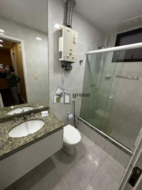 Apartamento de 4 quartos com suíte e 200 m² — photo 14