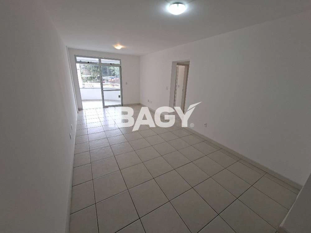 124 m² unfurnished apartment with 2 bedrooms and balcony — photo 3