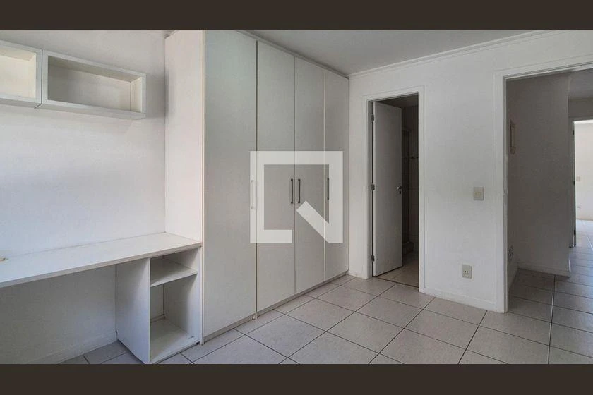 Casa en alquiler con 4 dormitorios y balcón — photo 15