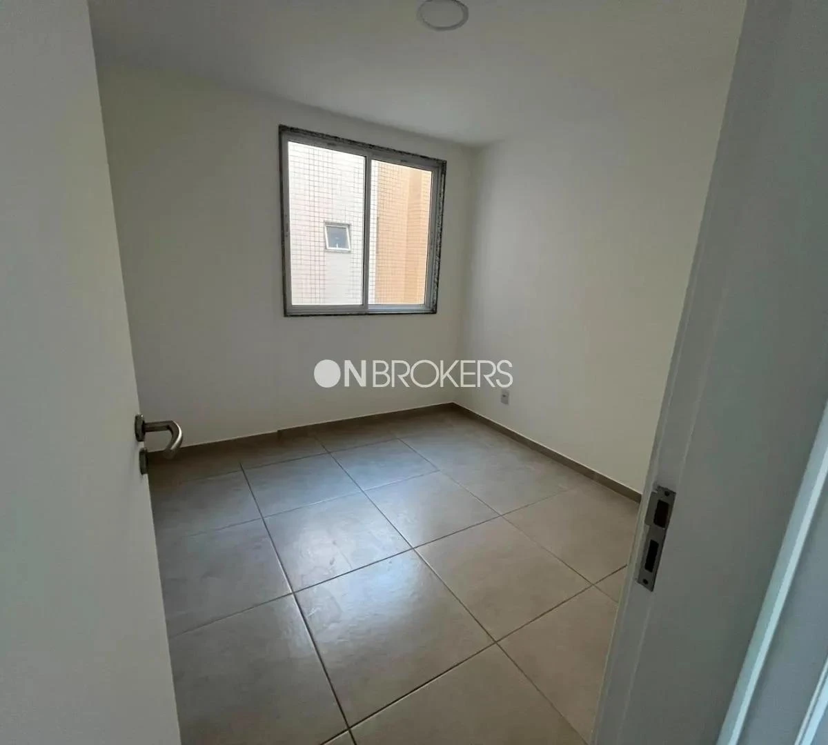 Apartamento de 86 m² com 3 quartos e varanda — photo 10