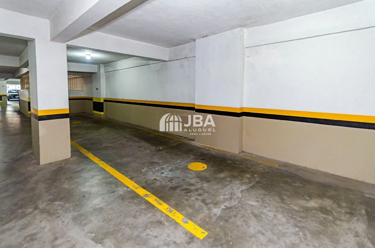 Apartamento de 3 habitaciones con 172 m² y cocina aparte — photo 28