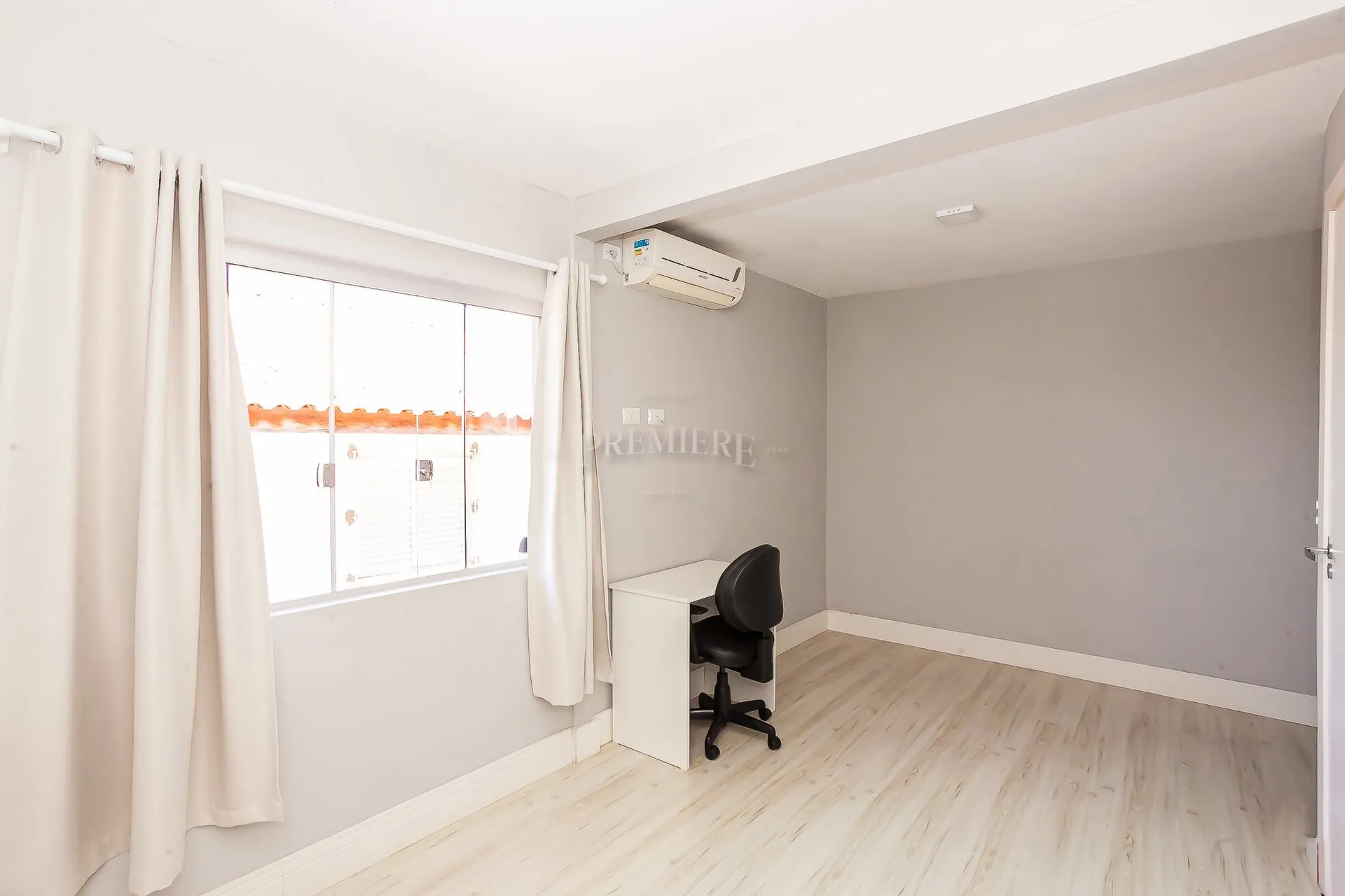 3-bedroom house with a garden in Curitiba — photo 8
