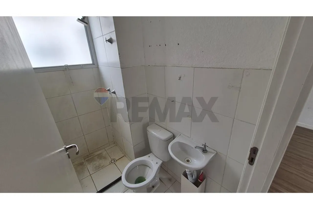 40 m² apartment with 2 bedrooms and a closed kitchen — photo 2