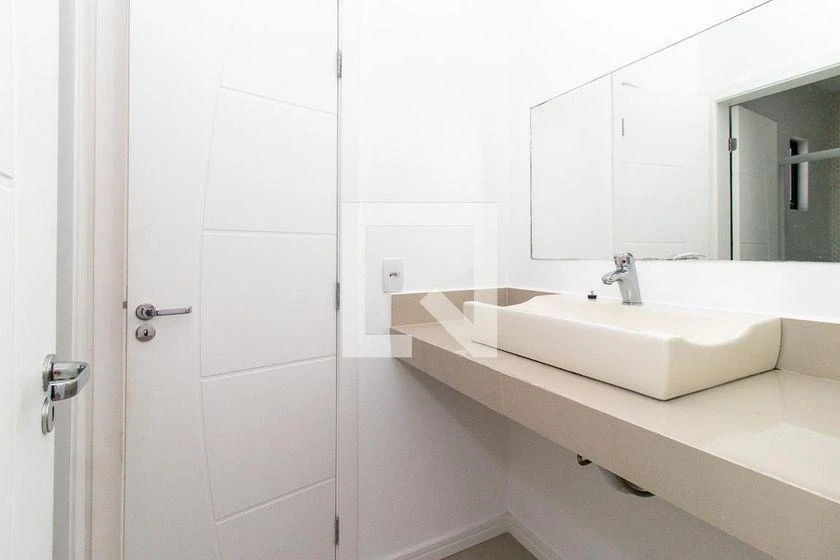 Condo house with 5 bedrooms and 4 en-suite bathrooms — photo 31