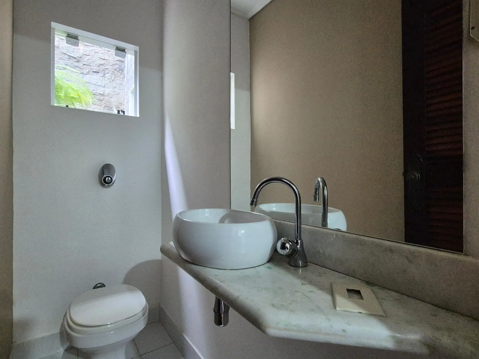 Casa em condomínio com 3 suítes e churrasqueira na varanda — photo 17