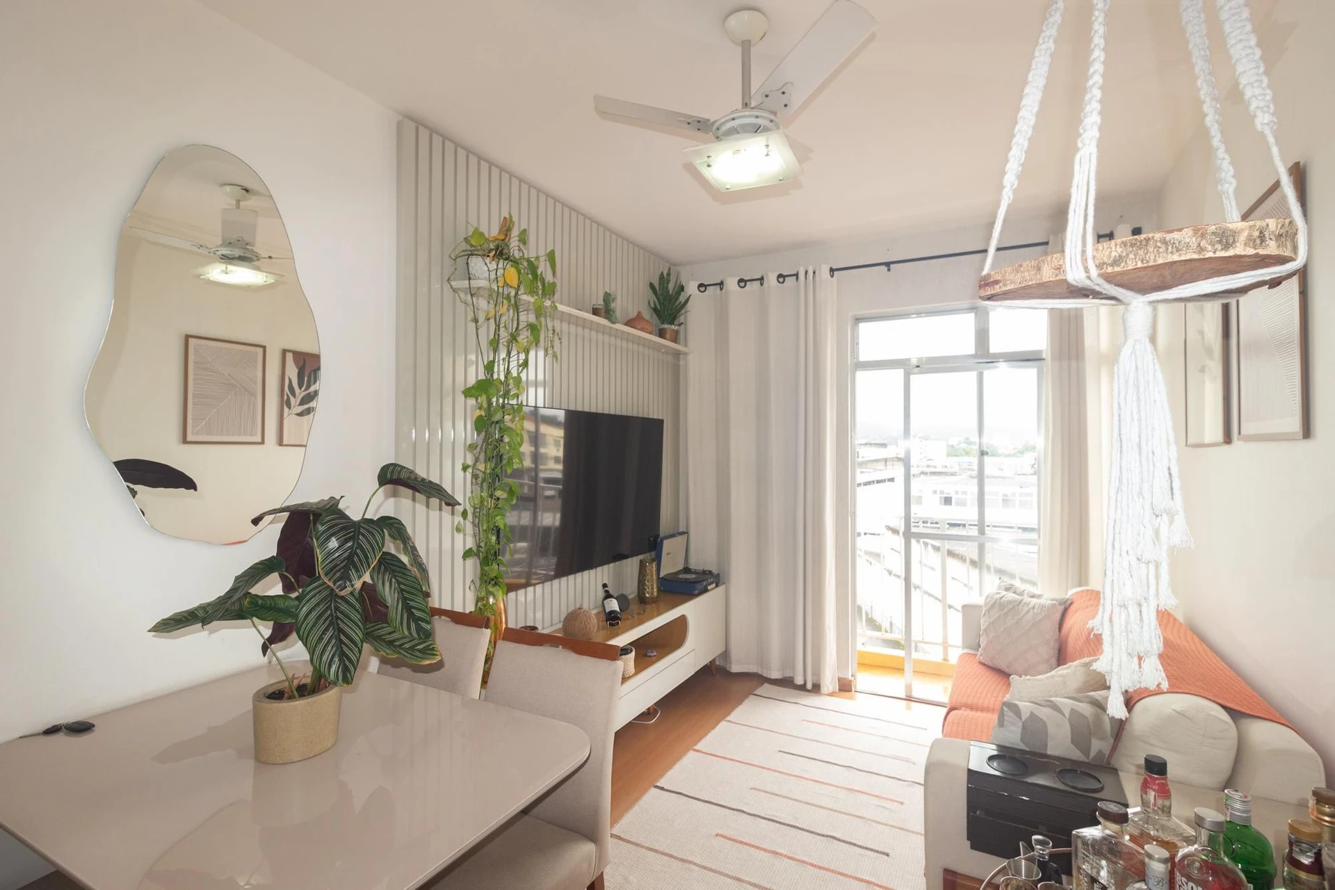47 m² apartment with a washing machine and a home office — photo 8