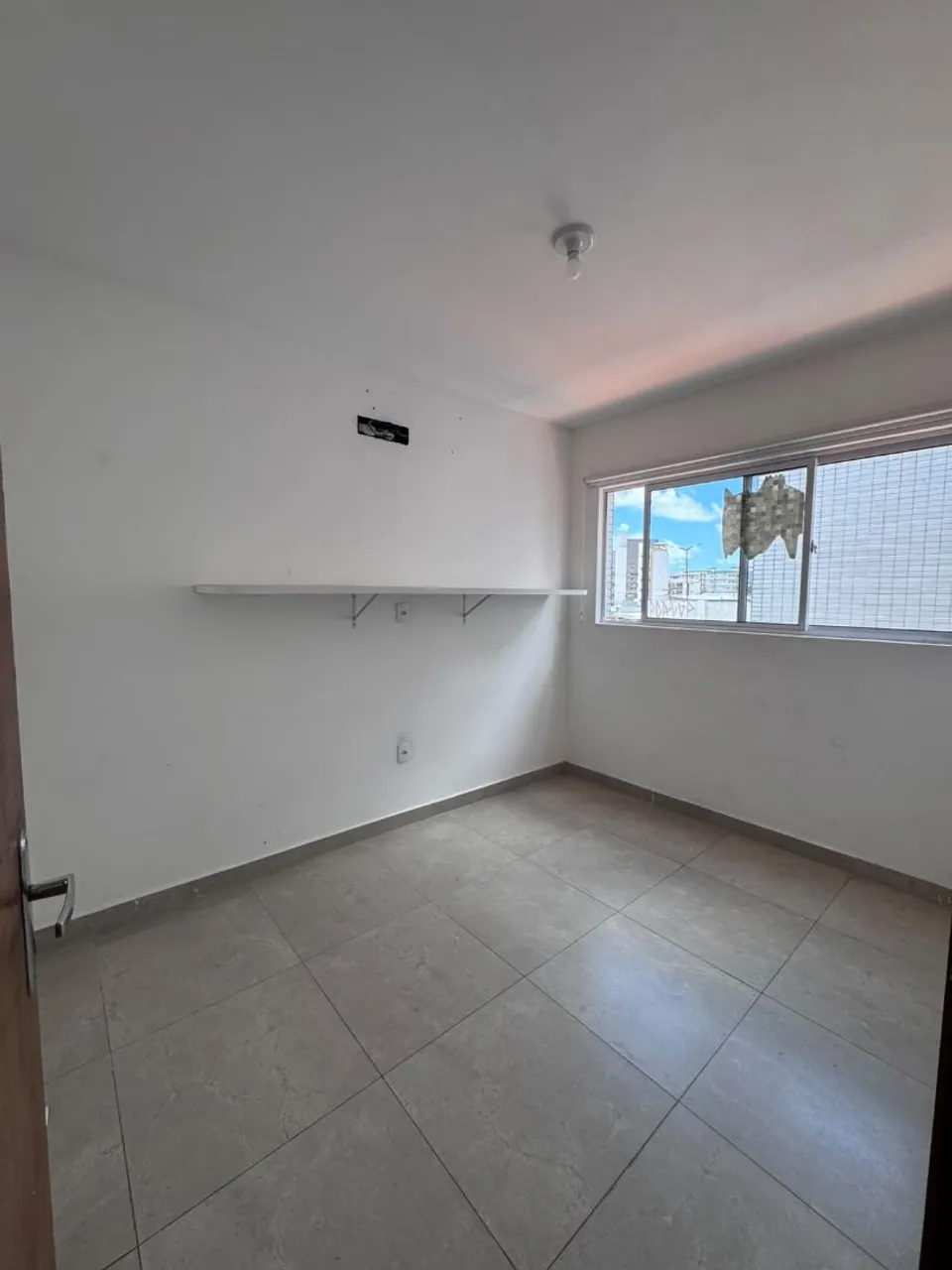 Home office in a 2-bedroom apartment, 52 m² — photo 2