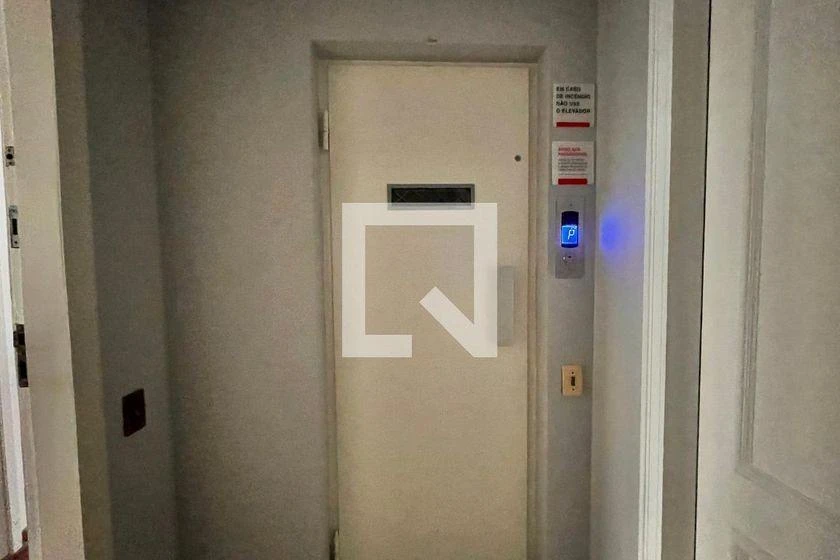 Apartamento mobiliado de 60 m² com 2 quartos e 2 banheiros — photo 24
