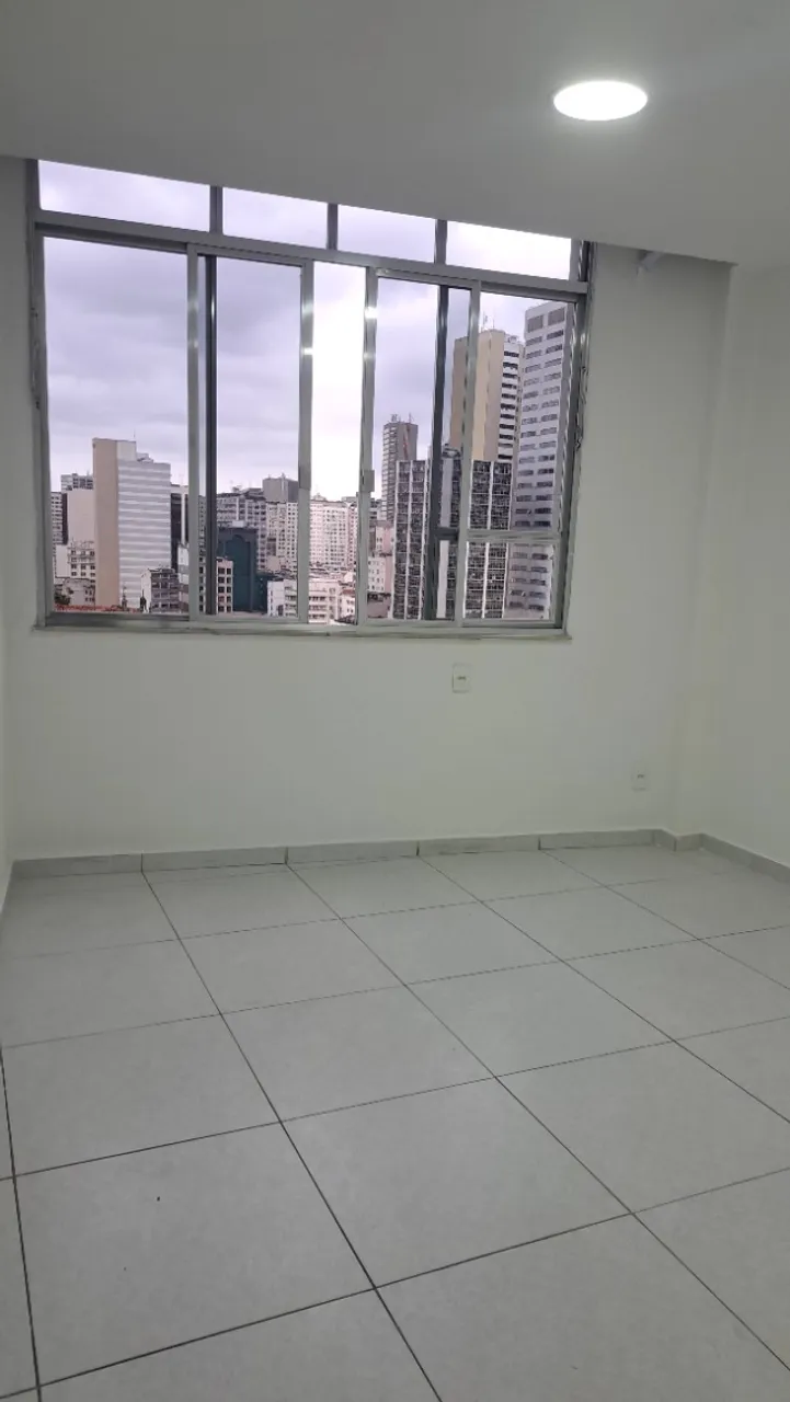 2-bedroom apartment in a building with a gym — photo 7