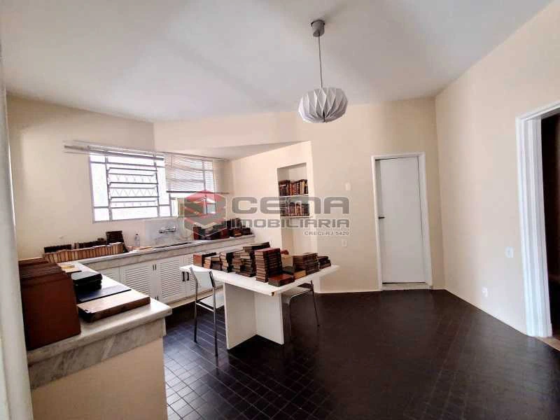 Apartamento de 4 quartos com 414 m² e varanda — photo 20