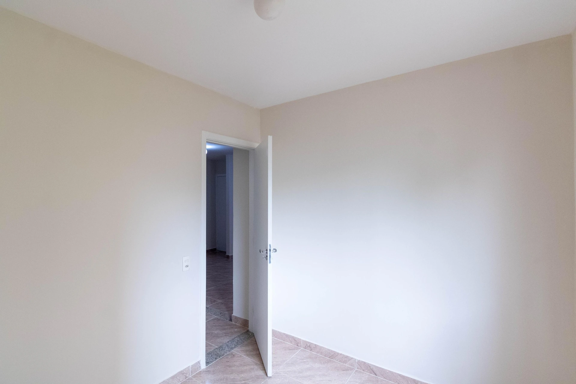 Apartment, 45 m², with a grill on the balcony — photo 39