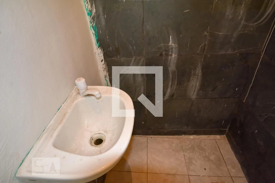 Дом без мебели: 1 спальня и 1 ванная и балкон — photo 13