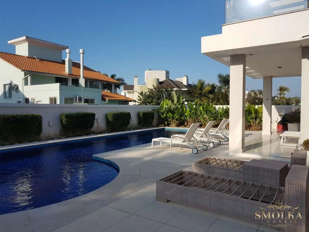 Casa com 9 quartos e escritório, 1103,19 m² e 4 vagas — photo 5