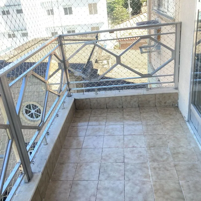 2-bedroom apartment with a park view