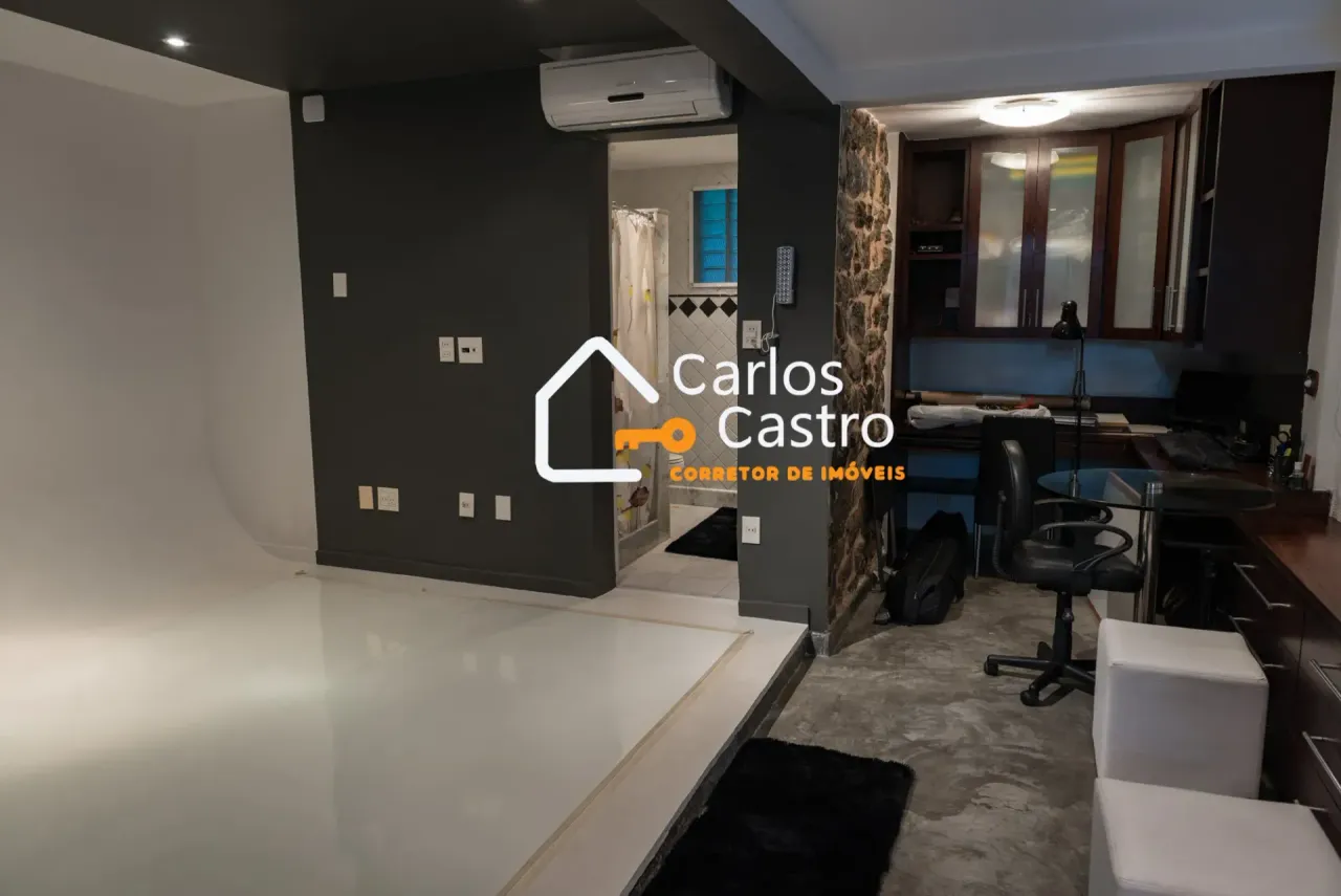 Furnished house, 640 m², with a glass-enclosed balcony — photo 5