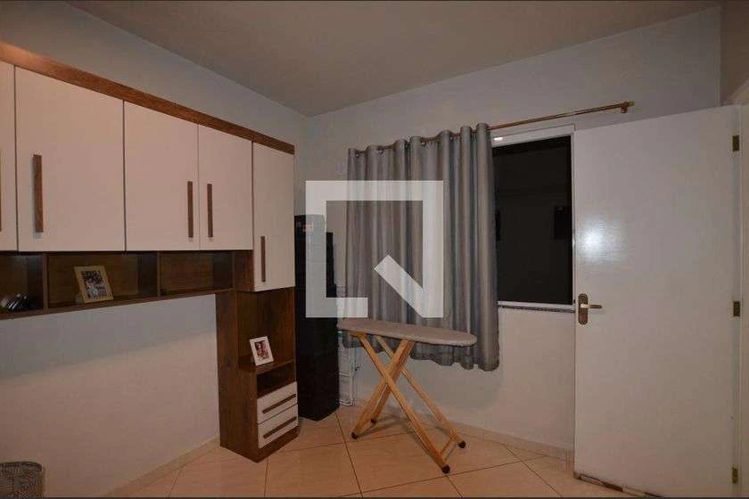 Furnished apartment with 2 bedrooms and a balcony — photo 19