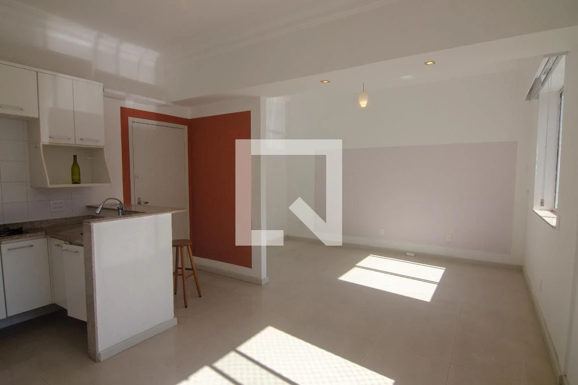 Стиральная машина и 1 спальня: квартира 32 м² — photo 3
